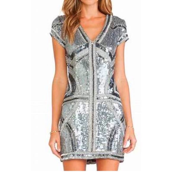 Parker Gray Silver & Rose Gold Sequin Aztec Print V-Neck Cap Sleeve Mini Dress S - Picture 1 of 13